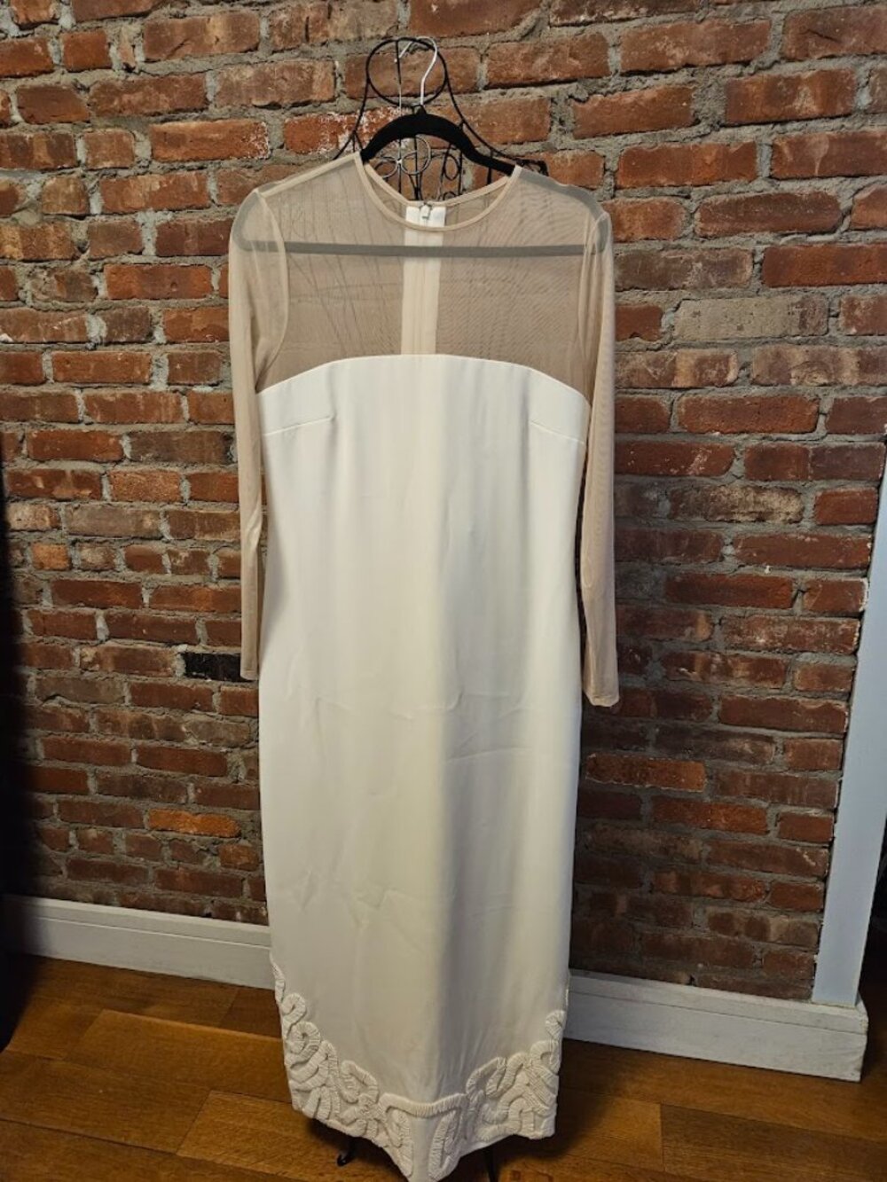 Antonio Melani Cream long dress with mesh top and brocade bottom Size 8 NWT